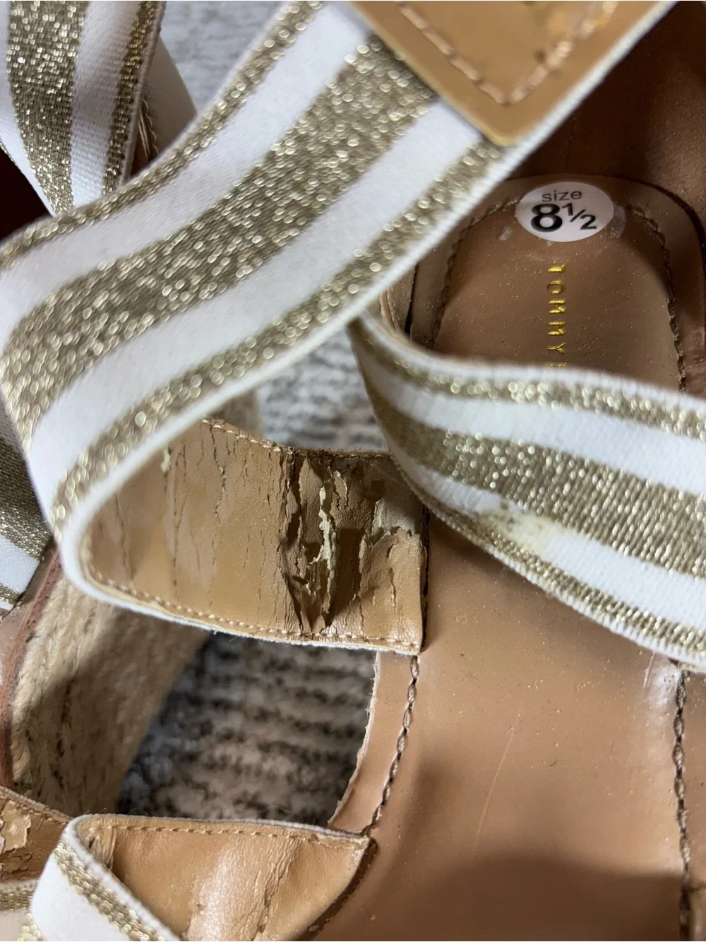 Tommy Hilfiger Women's Size 8.5 Gold Multi Texture Theia Espadrille Wedge Sandal
